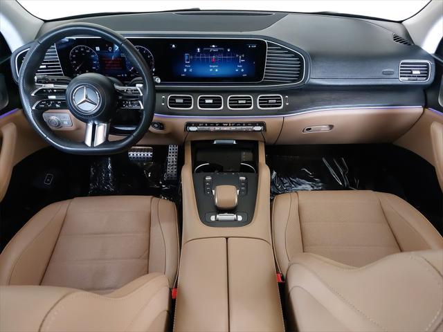 Photo of 2024 Gray Mercedes-Benz GLS 450