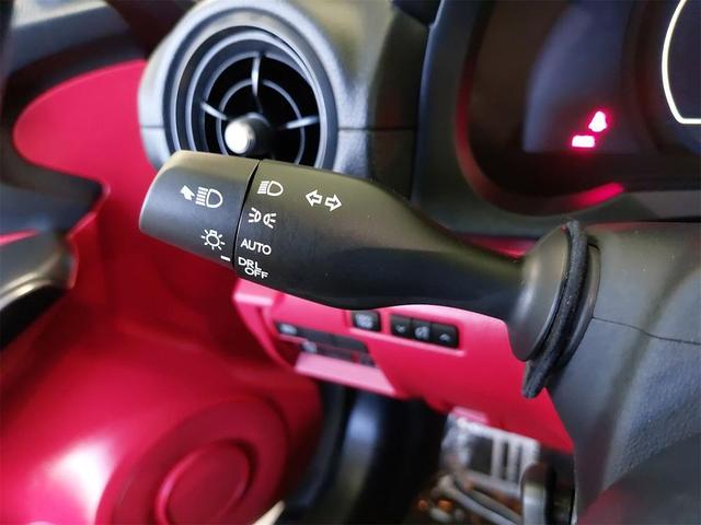 Photo of 2023 Iridium Lexus IS 350