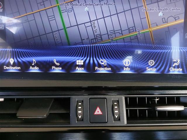 Photo of 2022 Iridium Lexus ES 300h
