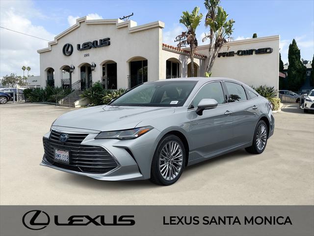2019 Toyota Avalon Hybrid