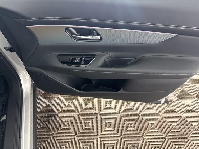 Photo of 2025 Brilliant Silver Metallic Nissan Murano