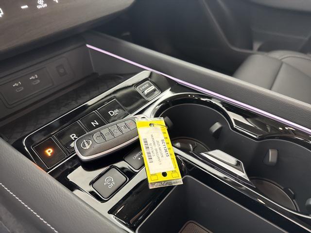 Photo of 2025 Brilliant Silver Metallic Nissan Murano