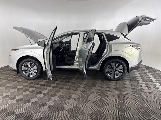 Photo of 2025 Brilliant Silver Metallic Nissan Murano