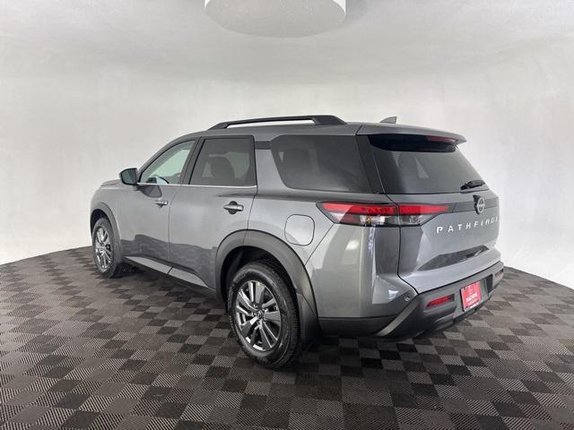 Photo of 2025 Gun Metallic Nissan Pathfinder