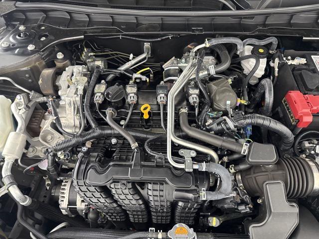 Photo of 2024 Super Black Clearcoat Nissan Altima