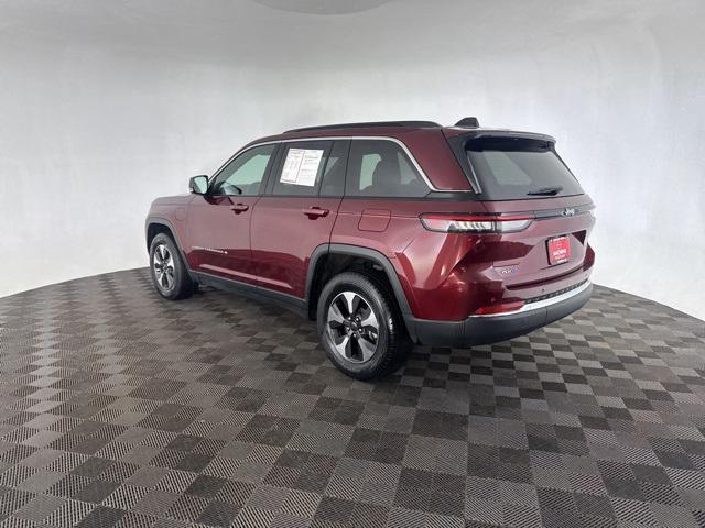Photo of 2024 Velvet Red Pearlcoat Jeep Grand Cherokee 4xe