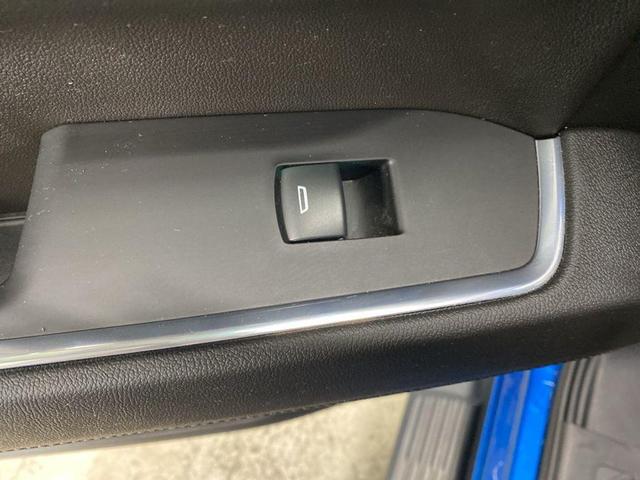 Photo of 2022 Glacier Blue Metallic Chevrolet Silverado 1500