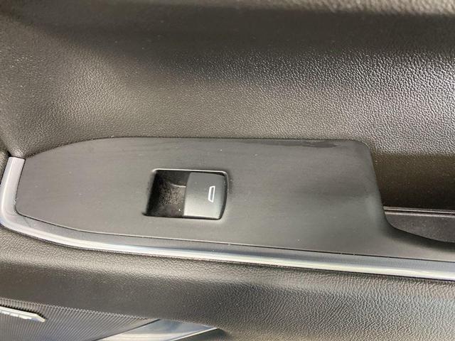 Photo of 2022 Glacier Blue Metallic Chevrolet Silverado 1500