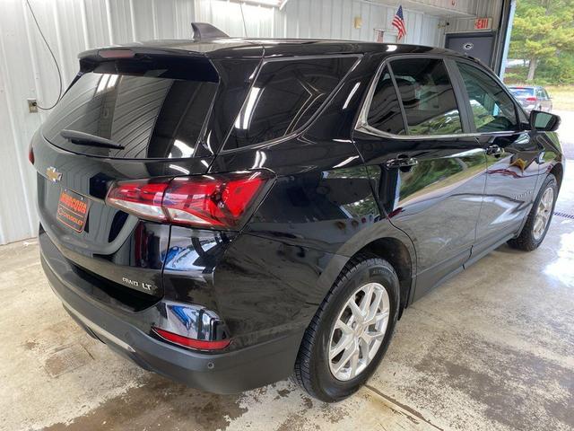 Photo of 2022 Mosaic Black Metallic Chevrolet Equinox