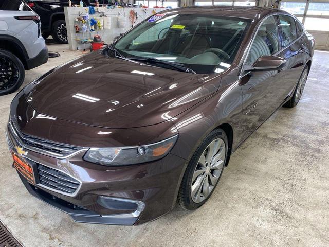 Photo of 2016 Autumn Bronze Metallic Chevrolet Malibu