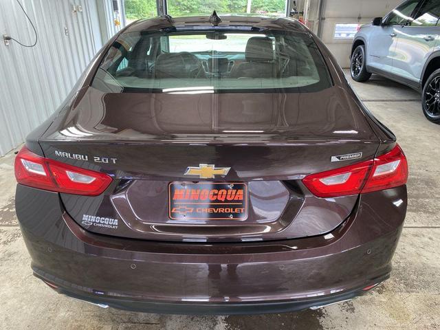 Photo of 2016 Autumn Bronze Metallic Chevrolet Malibu