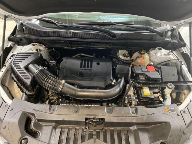 Photo of 2022 Summit White Chevrolet Blazer