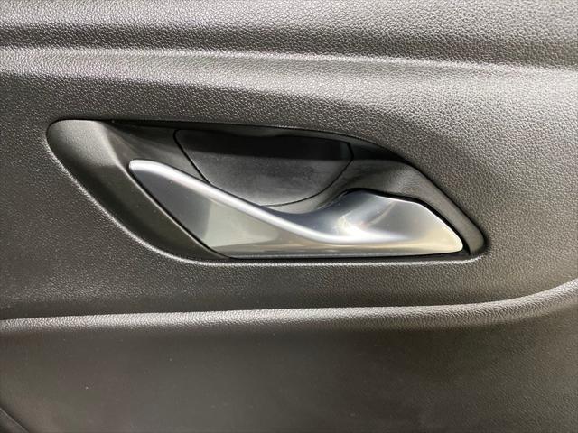 Photo of 2022 Summit White Chevrolet Blazer