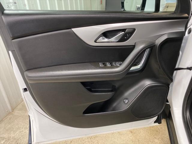 Photo of 2022 Summit White Chevrolet Blazer