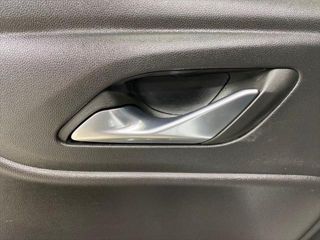Photo of 2022 Summit White Chevrolet Blazer