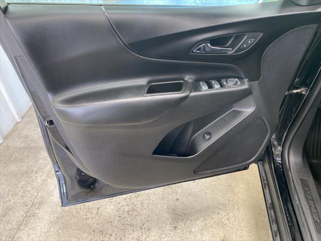 Photo of 2019 Mosaic Black Metallic Chevrolet Equinox