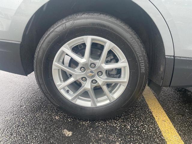 Photo of 2023 Sterling Gray Metallic Chevrolet Equinox