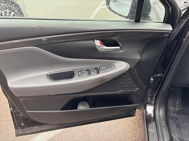 Photo of 2022 Twilight Black Hyundai SANTA FE