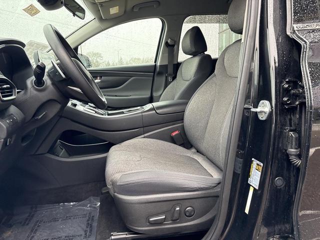 Photo of 2022 Twilight Black Hyundai SANTA FE