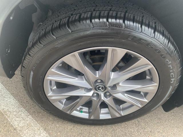 Photo of 2019 Snowflake White Pearl Mica Mazda CX-5