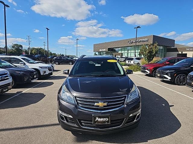 Photo of 2013 Tungsten Metallic Chevrolet Traverse
