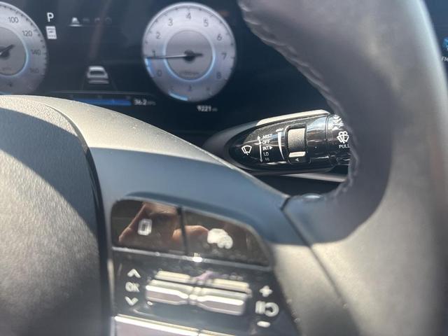 Photo of 2024 Red Hyundai ELANTRA