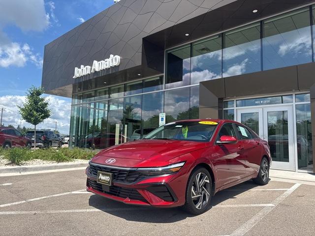 Photo of 2024 Red Hyundai ELANTRA