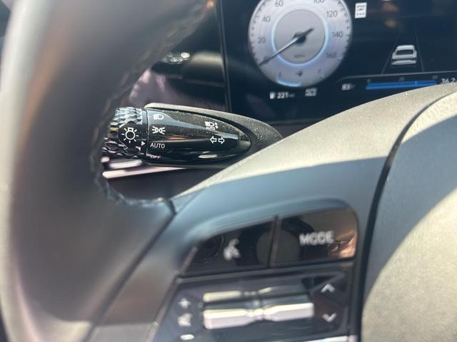 Photo of 2024 Red Hyundai ELANTRA