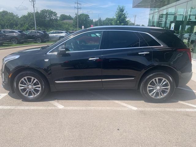 Photo of 2021 Black Cadillac XT5