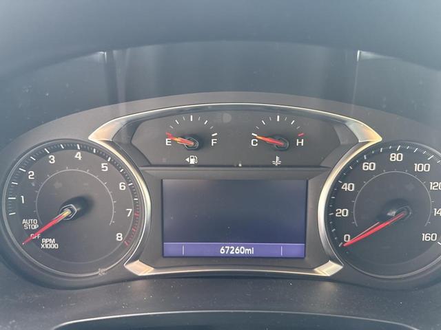 Photo of 2023 Summit White Chevrolet Traverse