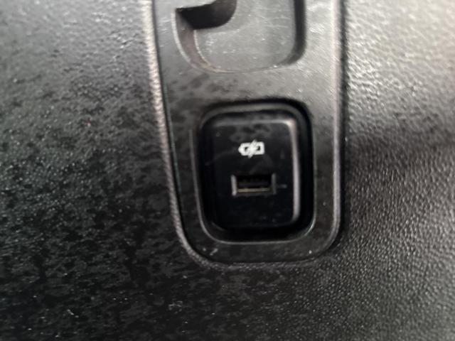 Photo of 2023 Summit White Chevrolet Traverse