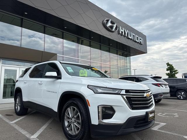 Photo of 2023 Summit White Chevrolet Traverse