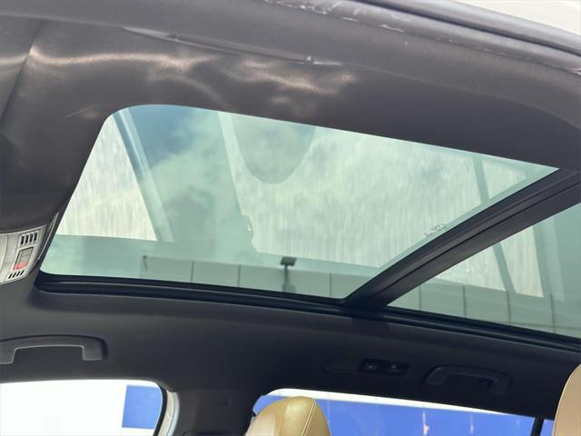 Photo of 2022 Pure White Volkswagen Tiguan