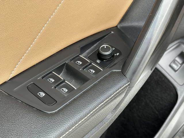 Photo of 2022 Pure White Volkswagen Tiguan