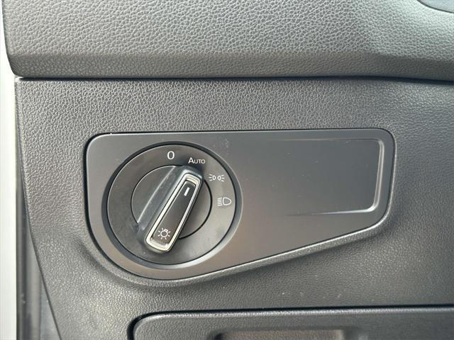 Photo of 2022 Pure White Volkswagen Tiguan