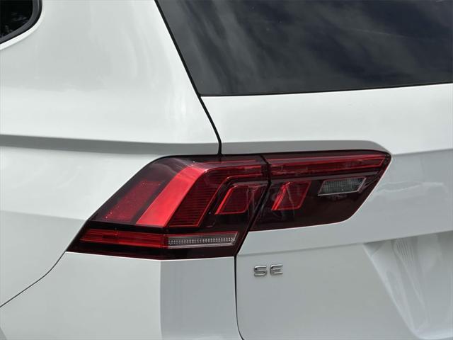 Photo of 2022 Pure White Volkswagen Tiguan