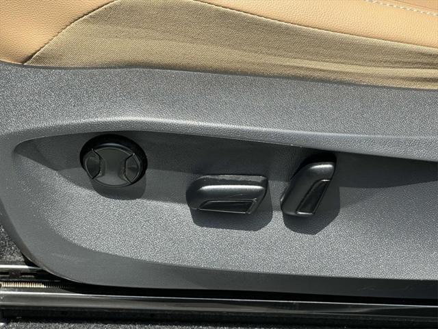 Photo of 2022 Pure White Volkswagen Tiguan