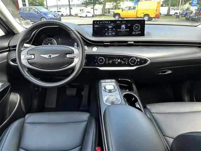 Photo of 2025 Green Genesis GV70