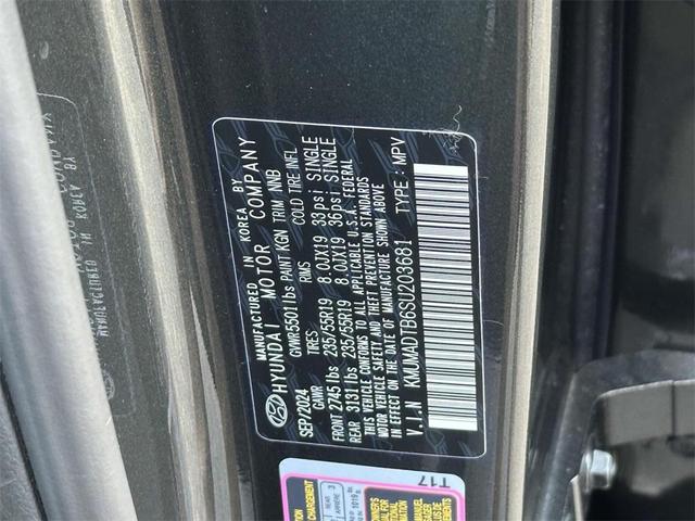 Photo of 2025 Green Genesis GV70
