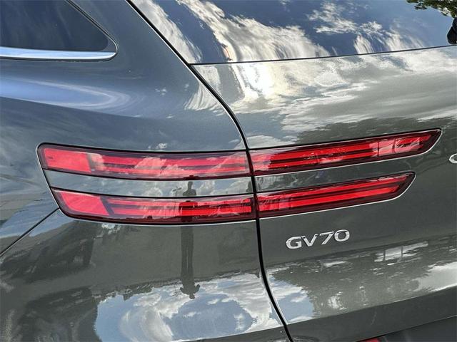Photo of 2025 Green Genesis GV70