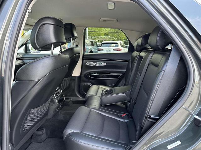 Photo of 2025 Green Genesis GV70