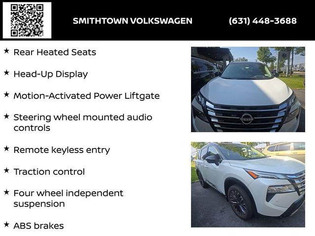 Photo of 2024 Everest White Pearl/Super Black Nissan Rogue