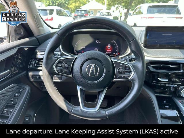 Photo of 2023 Platinum White Pearl Acura MDX