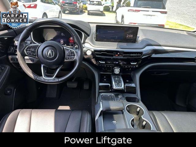 Photo of 2023 Platinum White Pearl Acura MDX