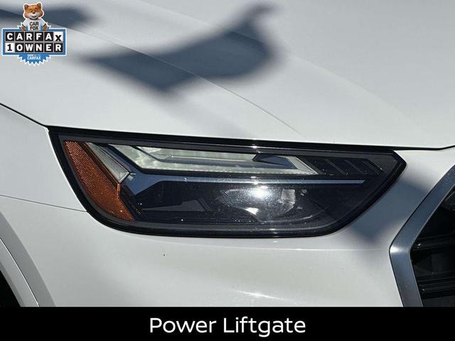 Photo of 2023 Glacier White Metallic Audi Q5