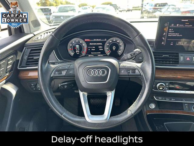 Photo of 2023 Glacier White Metallic Audi Q5