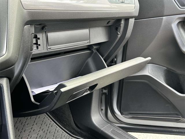 Photo of 2022 Silver Metallic Volkswagen Tiguan