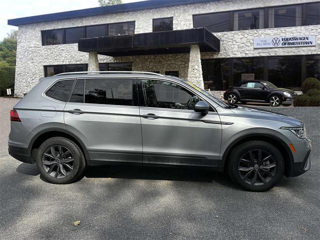 Photo of 2022 Silver Metallic Volkswagen Tiguan