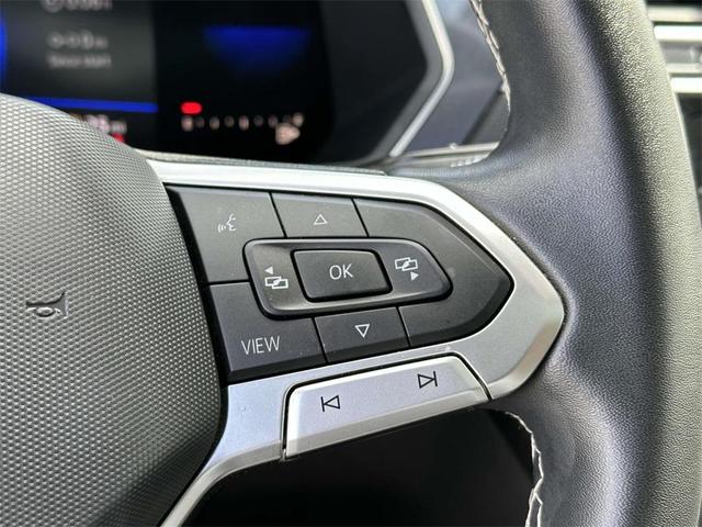 Photo of 2022 Silver Metallic Volkswagen Tiguan