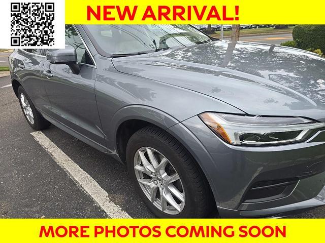 Photo of 2020 Osmium Grey Metallic Volvo XC60
